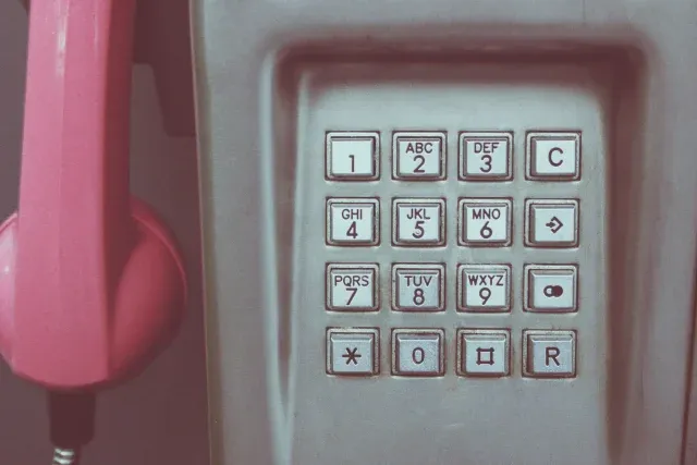 Jak znaleźć kogoś po numerze telefonu - skuteczne metody i narzędzia