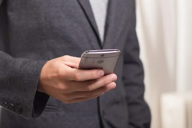 Co warto wiedzieć przed wymianą wyświetlacza w Samsungu M51