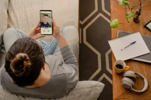 Jak zainstalować Facebooka? Przewodnik krok po kroku